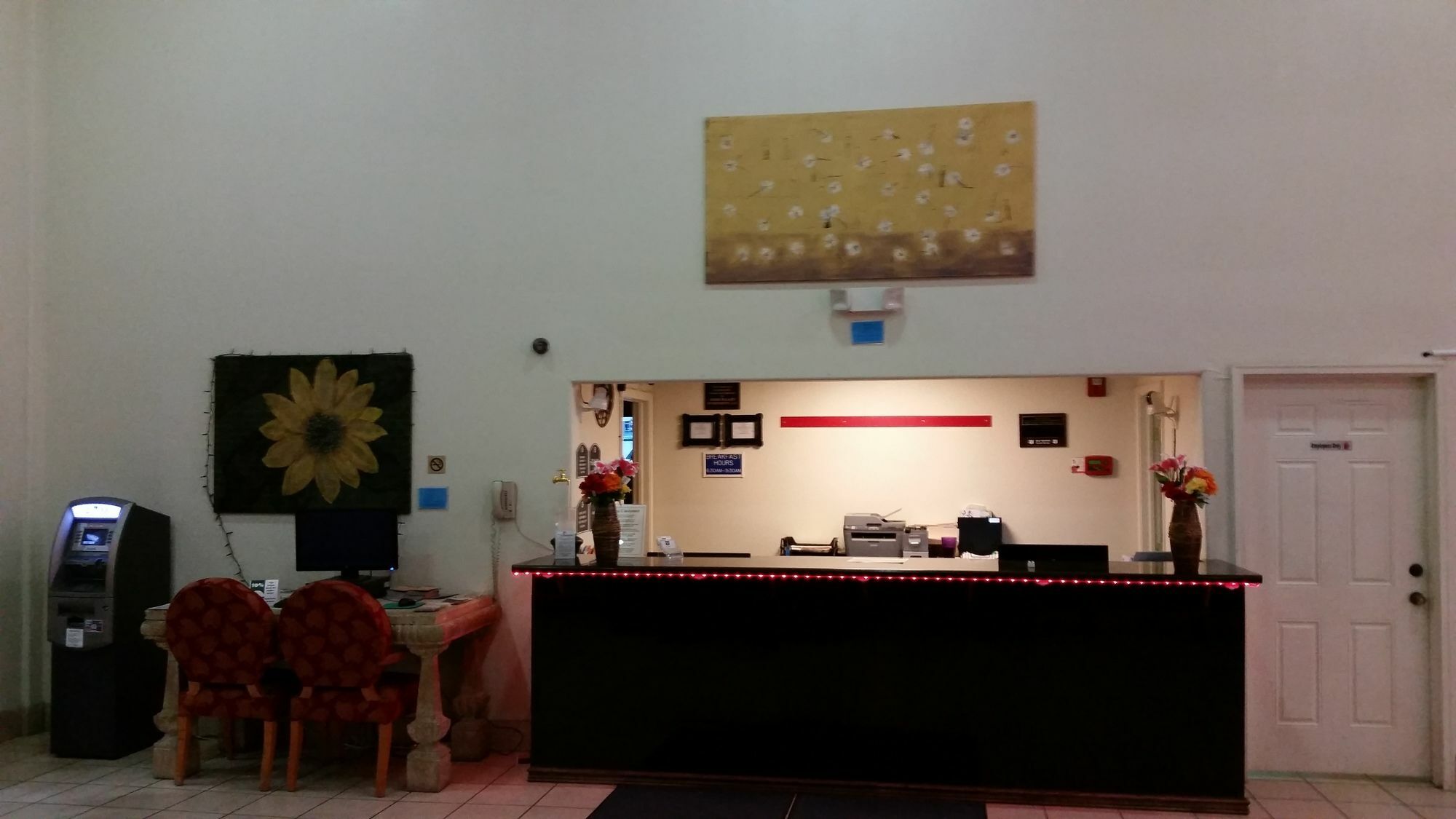 Budget Host Inn 萨莱纳 外观 照片